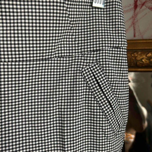 Suzy Shier Monochrome Checkered Pants - Picture 6 of 16